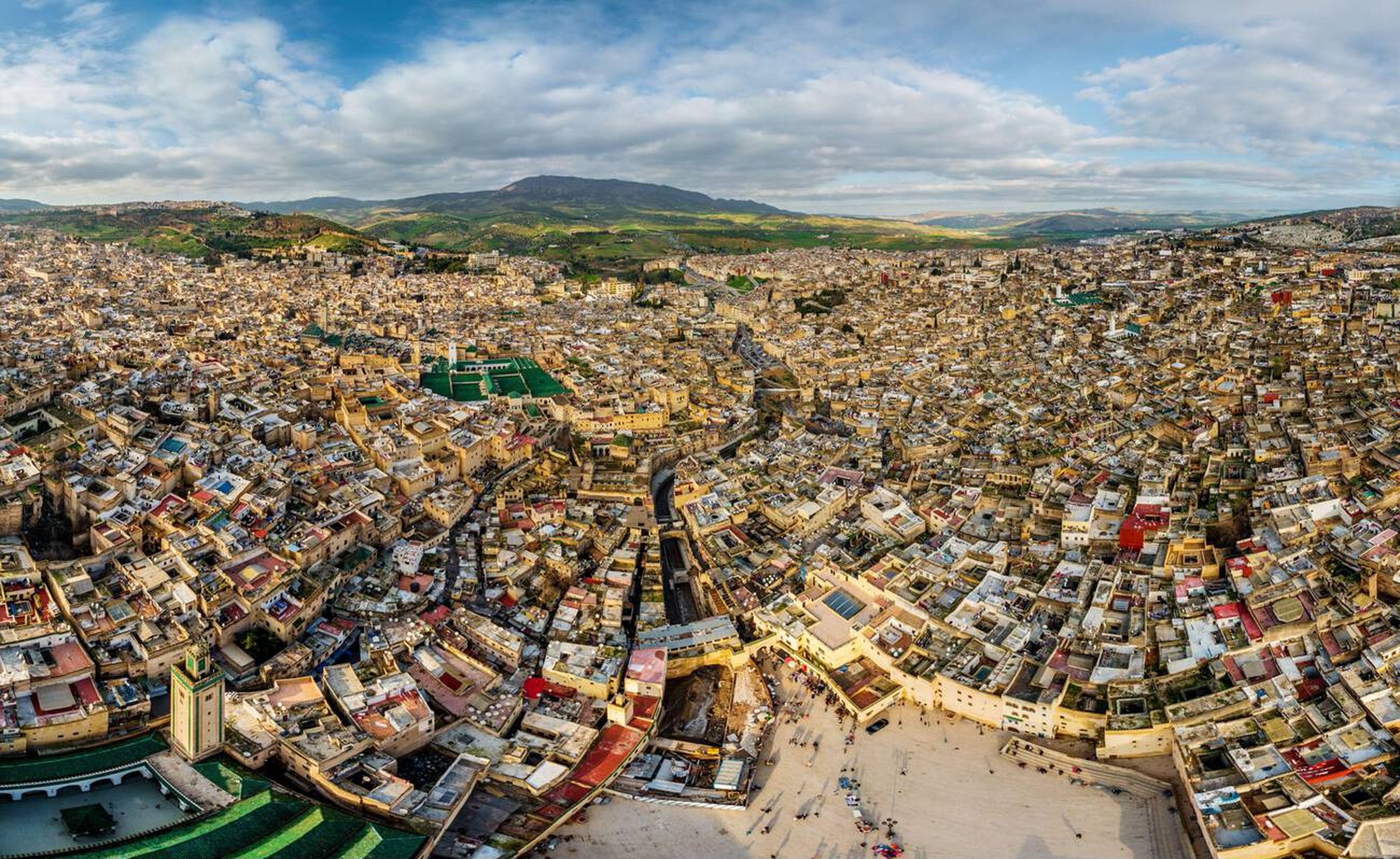 Fès